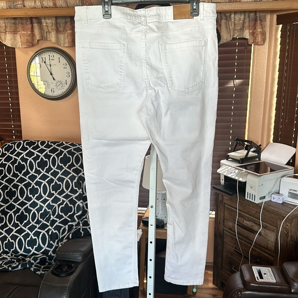 Dip White Denim Jeans - Picture 5 of 8